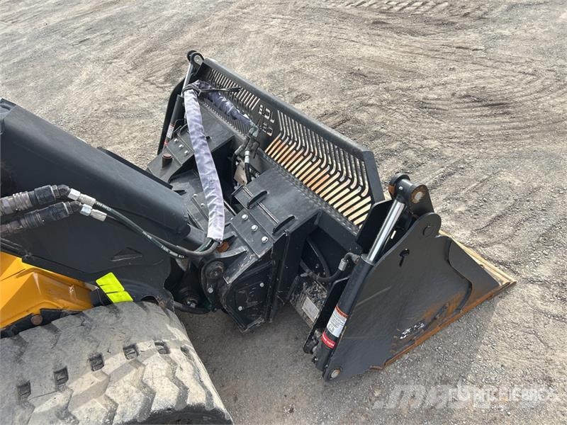 JCB 3TS-8T Two-Speed Compact Track Loader Chargeuse compacte