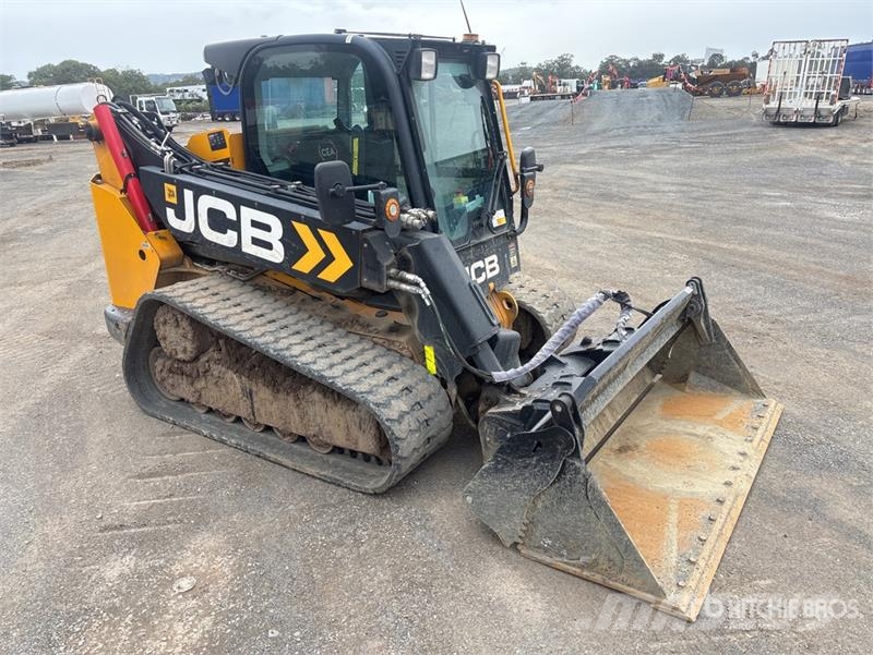 JCB 3TS-8T Two-Speed Compact Track Loader لوادر انزلاقية التوجيه