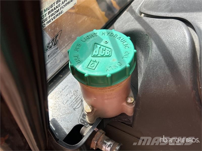 JCB 525-60 伸缩臂叉装车|叉装车
