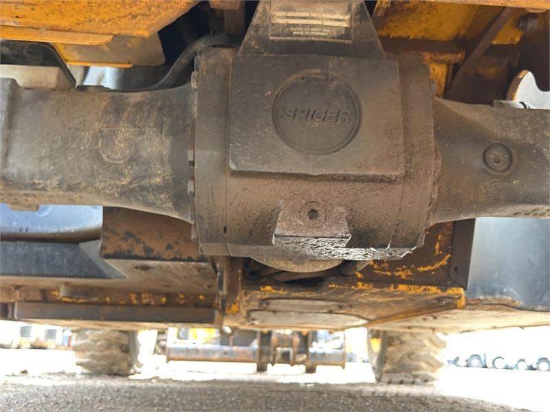 JCB 525-60 伸缩臂叉装车|叉装车