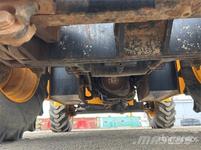 JCB 9304 4x4 Rough Terrain Forklift Caminhão todo-o-terreno