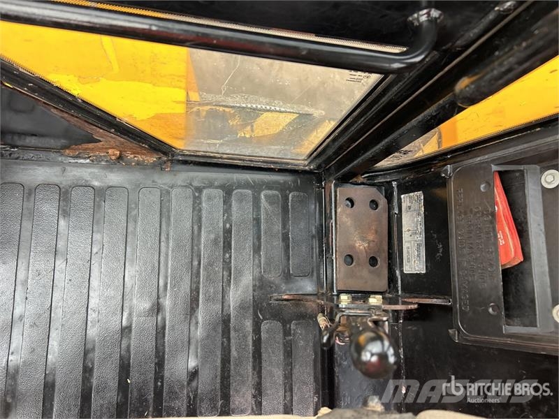 JCB 9304 4x4 Rough Terrain Forklift Caminhão todo-o-terreno