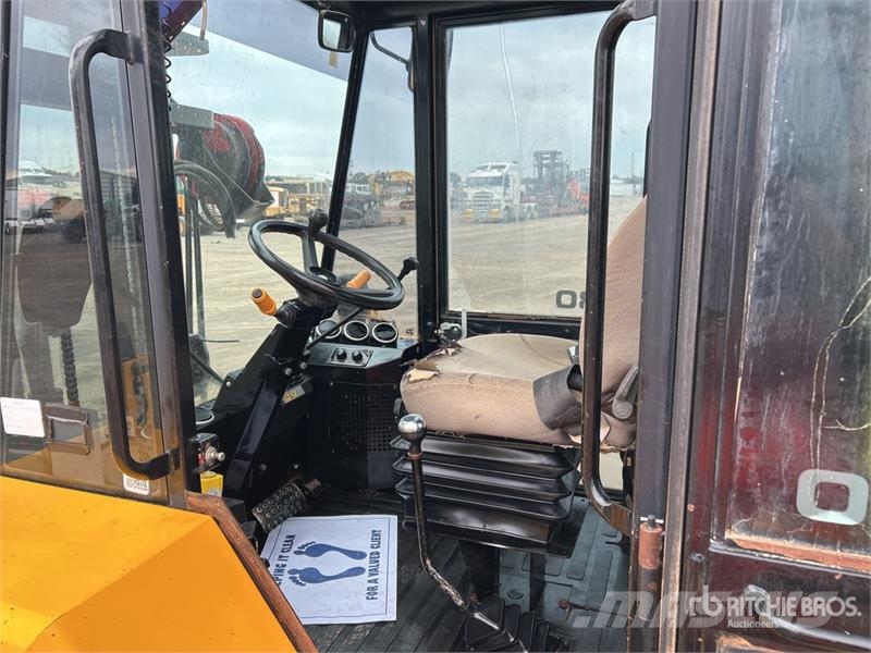 JCB 9304 4x4 Rough Terrain Forklift Caminhão todo-o-terreno