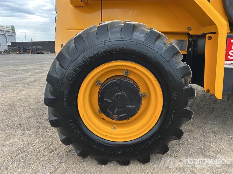 JCB 9304 4x4 Rough Terrain Forklift Caminhão todo-o-terreno