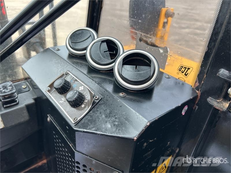 JCB 9304 4x4 Rough Terrain Forklift Caminhão todo-o-terreno