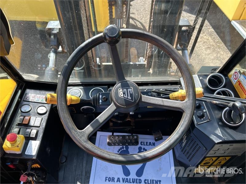 JCB 9404 4000 kg 4x4 Rough Terrain Forklift Tereptargonca