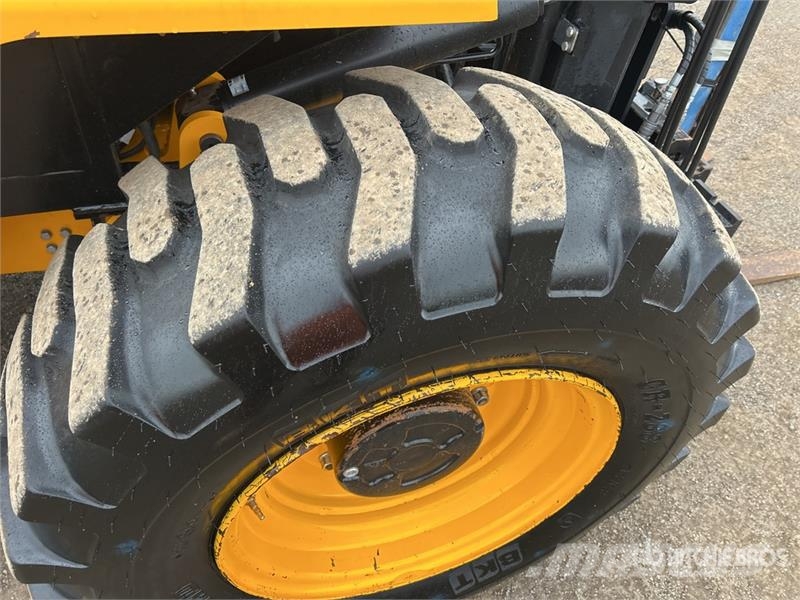 JCB 945-4 4500 kg 4x4 Rough Terrain Forklift Carretillas elevadoras todo terreno