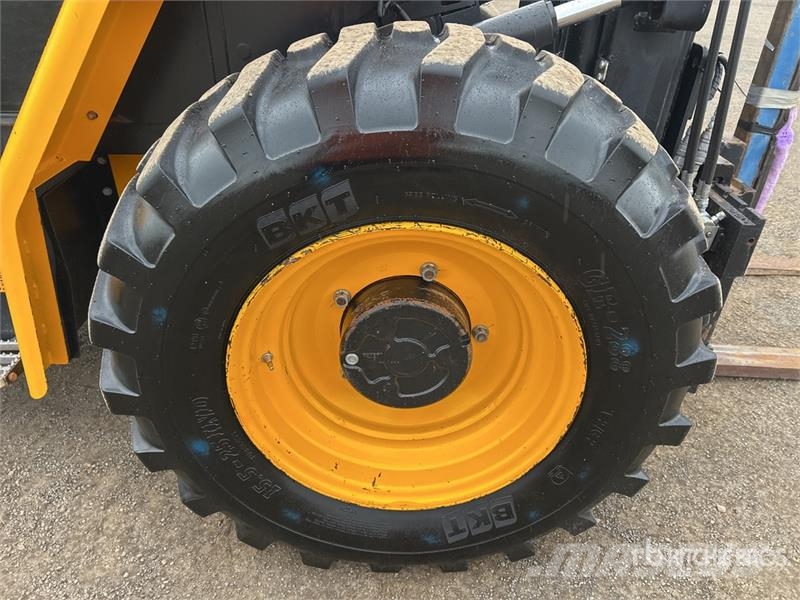 JCB 945-4 4500 kg 4x4 Rough Terrain Forklift Carretillas elevadoras todo terreno