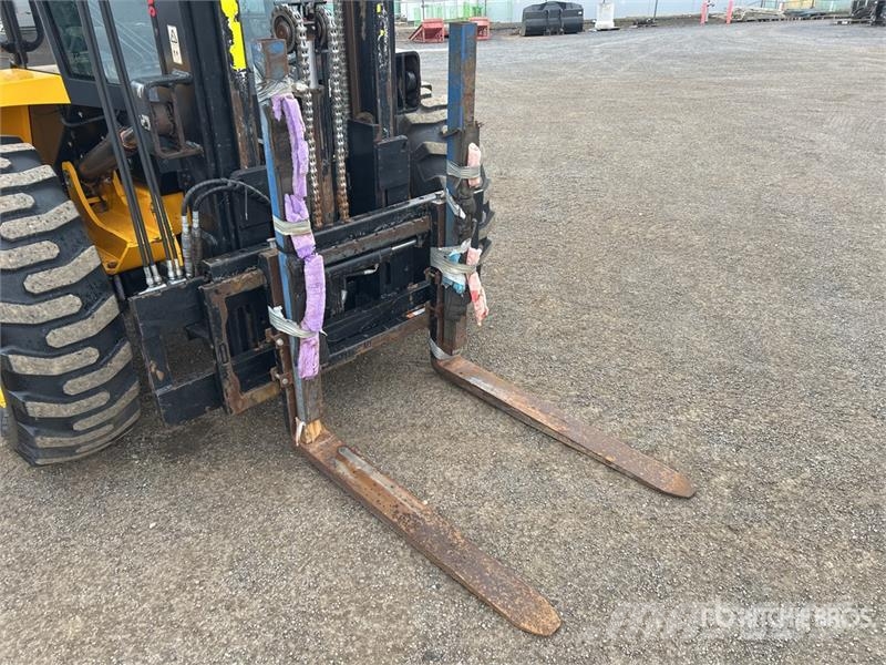 JCB 945-4 4500 kg 4x4 Rough Terrain Forklift Carretillas elevadoras todo terreno
