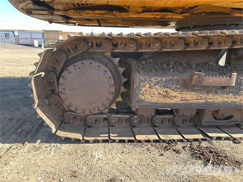 JCB JS220 LC Tracked Excavator Lánctalpas kotrók