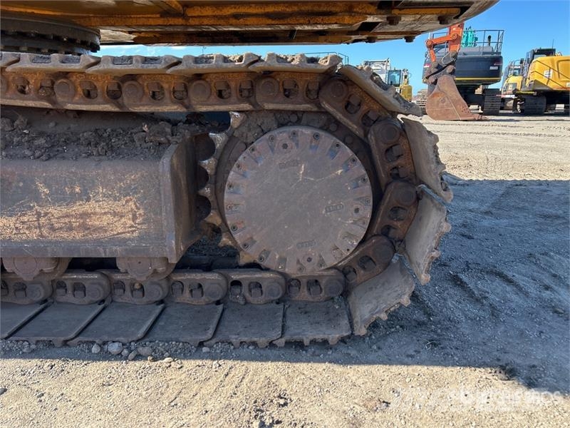 JCB JS220 LC Tracked Excavator Lánctalpas kotrók