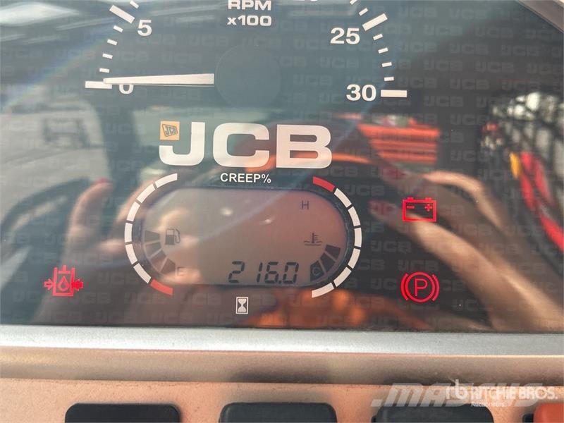 JCB SSL 135HD Skid Steer Loader Smykem řízené nakladače