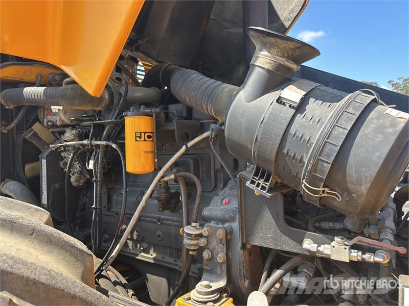 JCB Vibromax VM132PD Padfoot Drum Compactor Single drum rollers