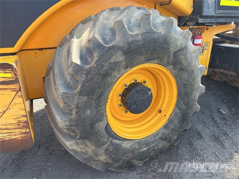 JCB Vibromax VM132PD Padfoot Drum Compactor Single drum rollers