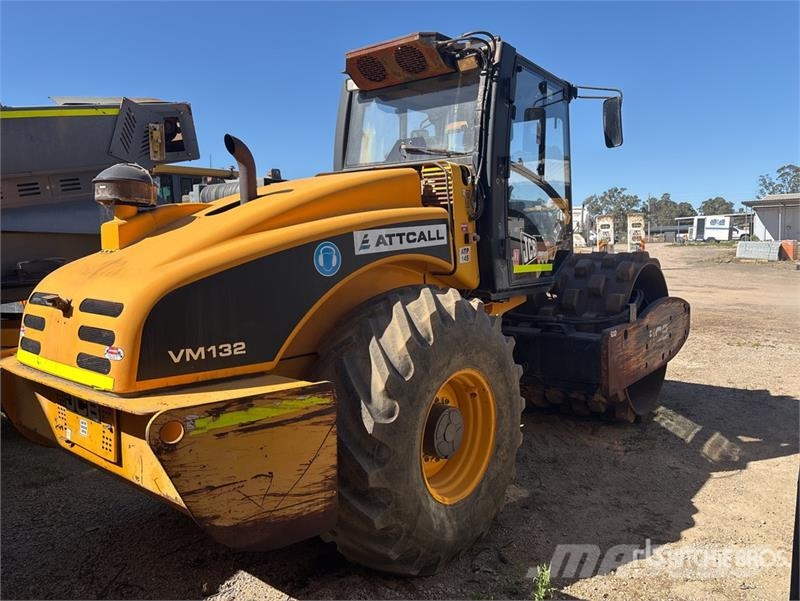 JCB Vibromax VM132PD Padfoot Drum Compactor Walzenzüge