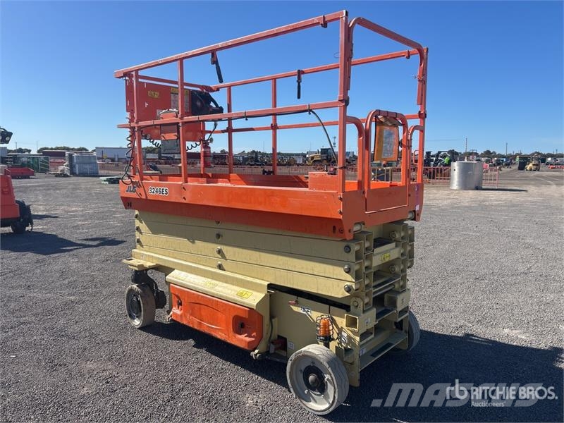 JLG 3246ES Electric Scissor Lift رافعات مقصية الشكل