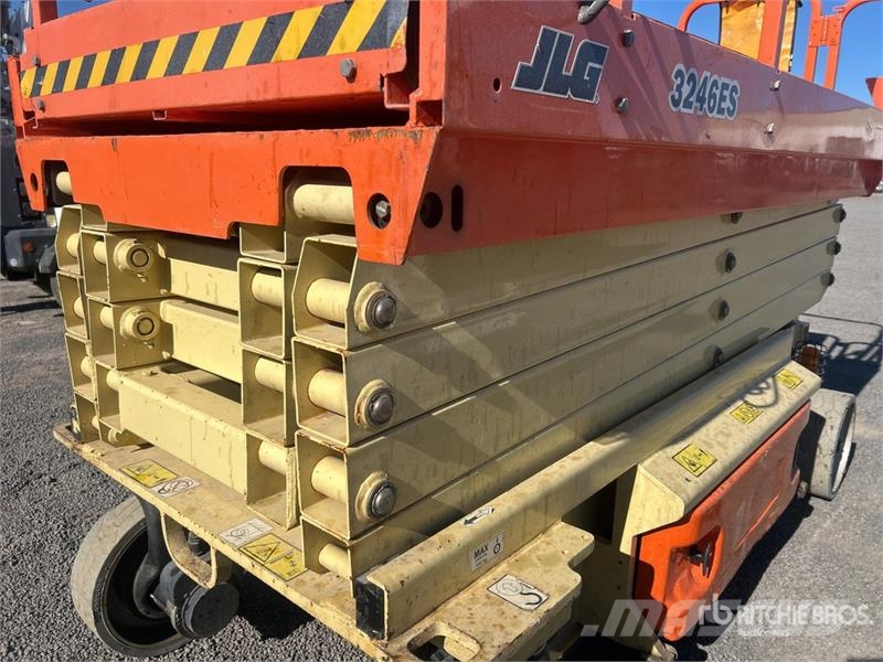 JLG 3246ES Electric Scissor Lift رافعات مقصية الشكل