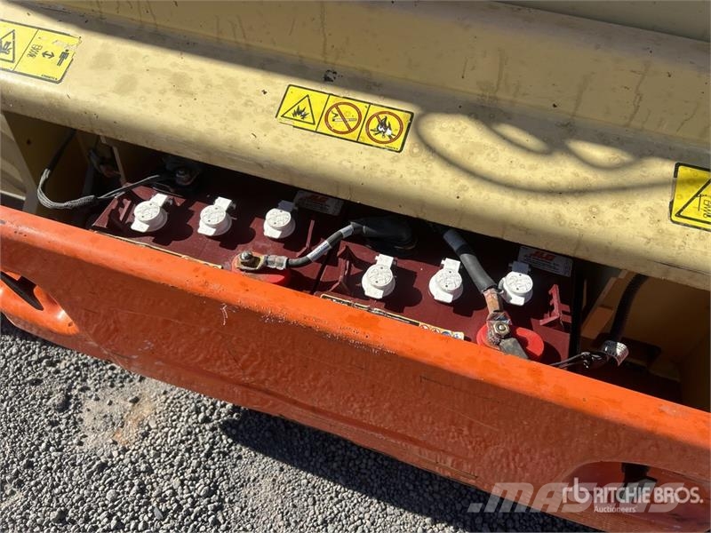 JLG 3246ES Electric Scissor Lift رافعات مقصية الشكل