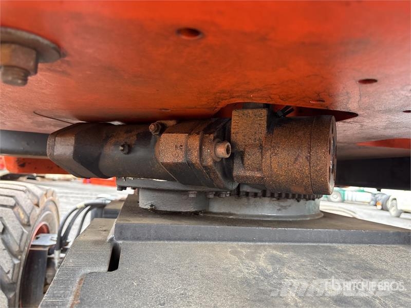 JLG 450AJ 2WD Diesel Articulating Boom Lift Articulated boom lifts