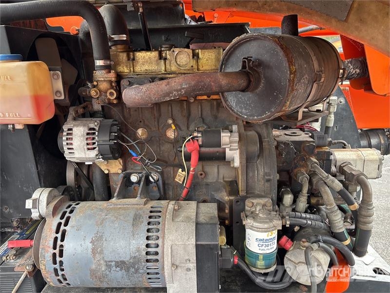 JLG 450AJ 2WD Diesel Articulating Boom Lift Articulated boom lifts