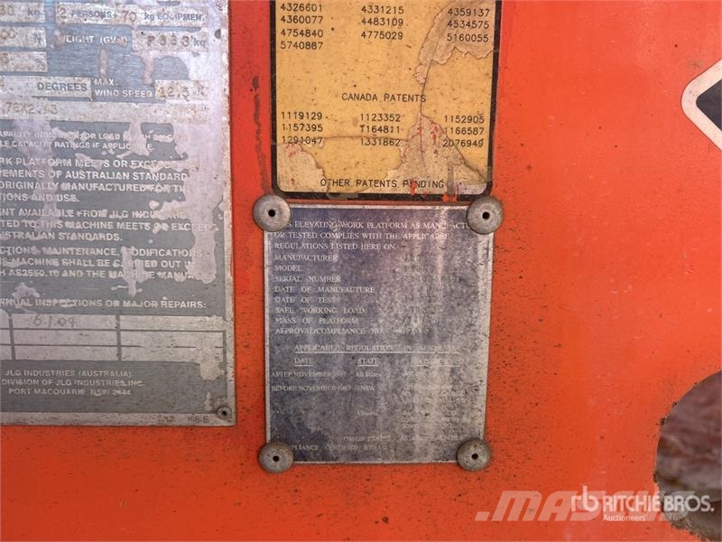 JLG 460SJ 4WD Diesel Telescopic Boom Lift Telescopic boom lifts