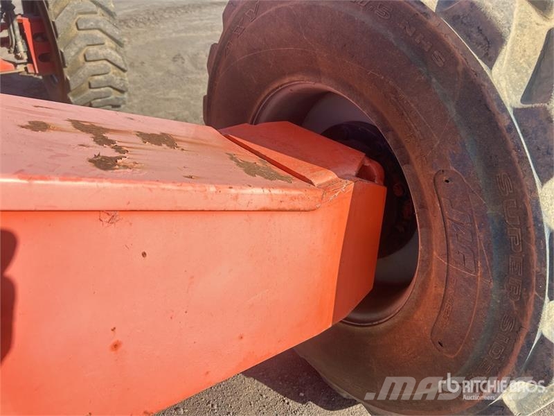 JLG 460SJ 4WD Diesel Telescopic Boom Lift Telescopic boom lifts