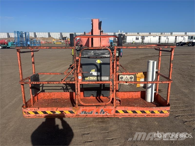JLG 460SJ 4WD Diesel Telescopic Boom Lift Telescopic boom lifts