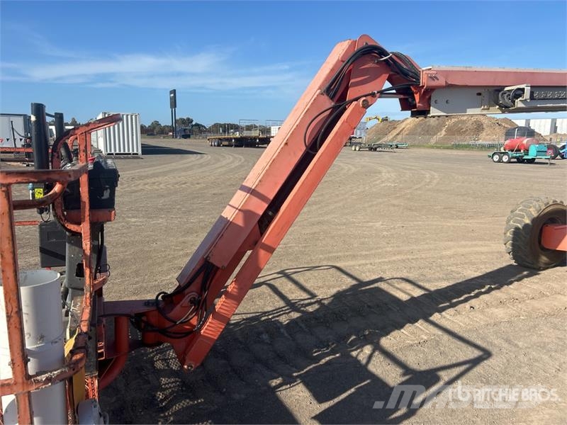 JLG 460SJ 4WD Diesel Telescopic Boom Lift Telescopic boom lifts