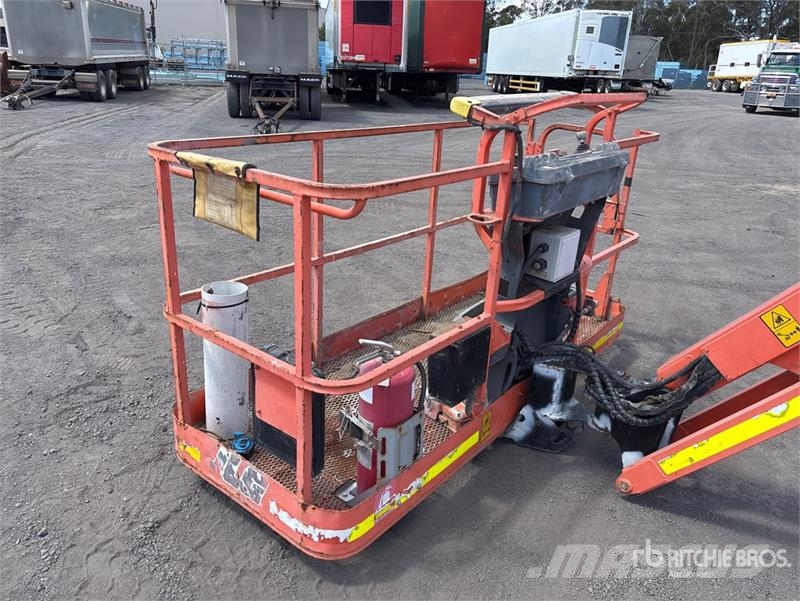 JLG 600AJ 4WD Diesel Articulating Boom Lift Karos emelők