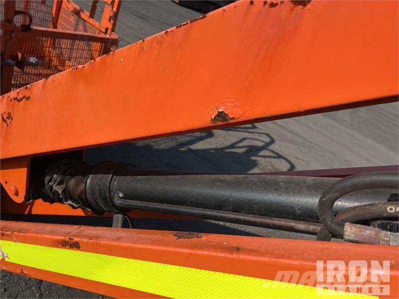 JLG 600AJ 4WD Diesel Articulating Boom Lift Gelenkteleskoparbeitsbühnen
