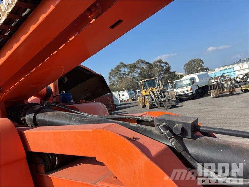 JLG 600AJ 4WD Diesel Articulating Boom Lift Gelenkteleskoparbeitsbühnen