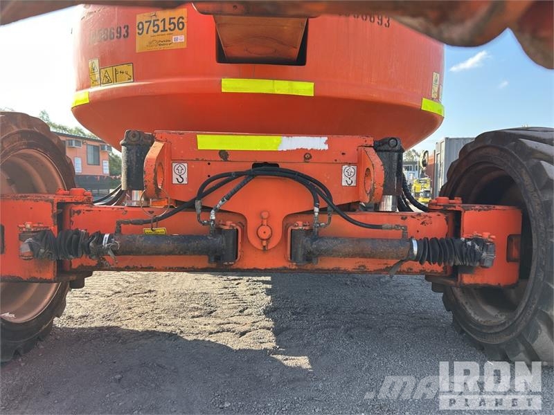 JLG 600AJ 4WD Diesel Articulating Boom Lift Gelenkteleskoparbeitsbühnen