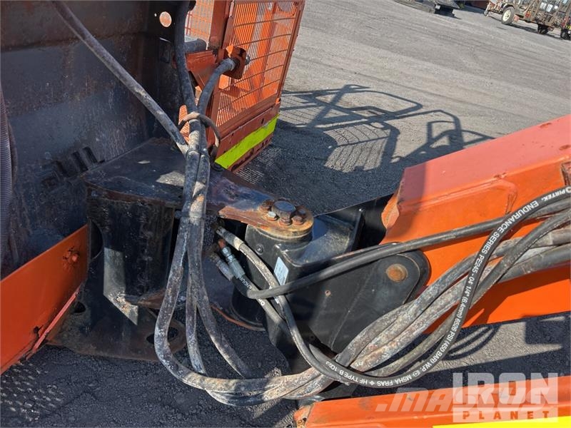 JLG 600AJ 4WD Diesel Articulating Boom Lift Gelenkteleskoparbeitsbühnen