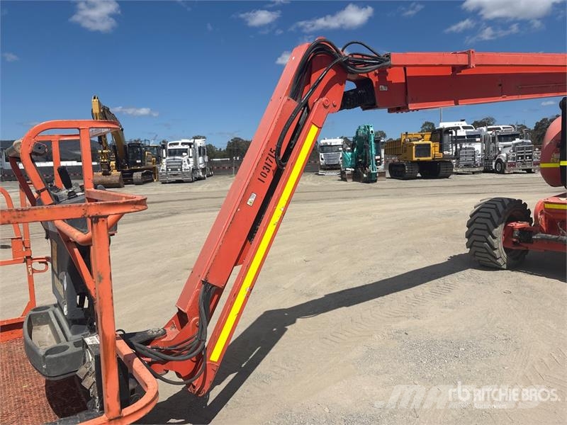 JLG 800 AJ 4WD Diesel Articulating Boom Lift Zglobne podizne platforme