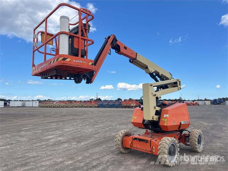JLG H340AJ 4WD Diesel Articulating Boom Lift رافعات سلة مفصلية