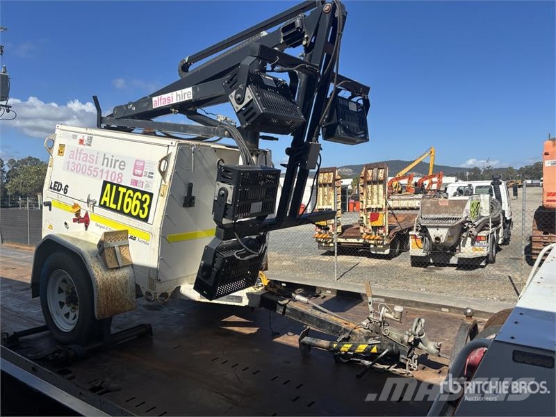 JLG Industries S/A Light Tower 拖车式灯塔