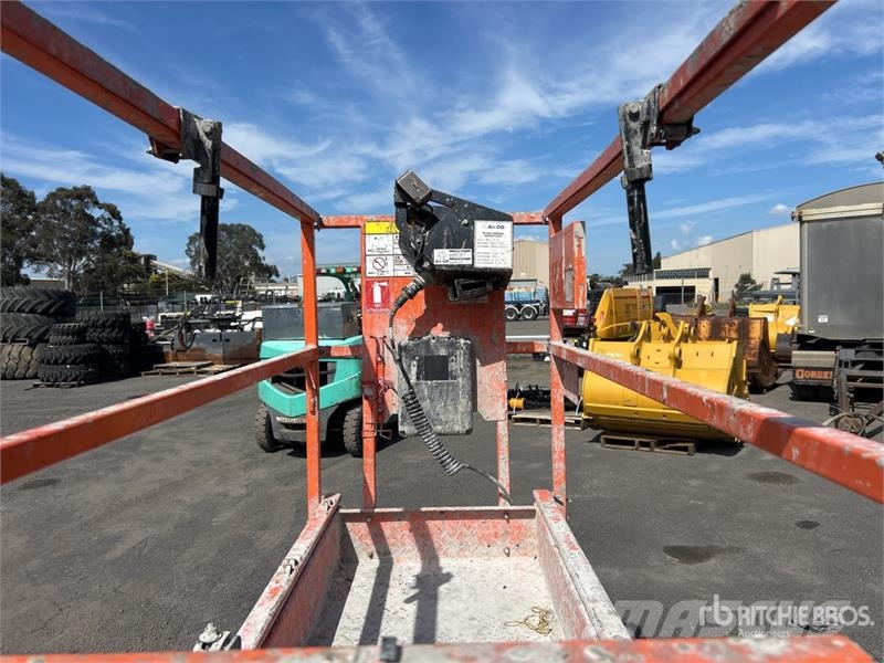 JLG R1932 Electric Scissor Lift رافعات مقصية الشكل
