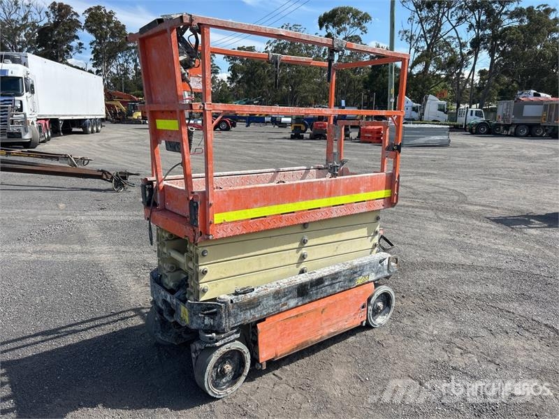 JLG R1932 Electric Scissor Lift رافعات مقصية الشكل