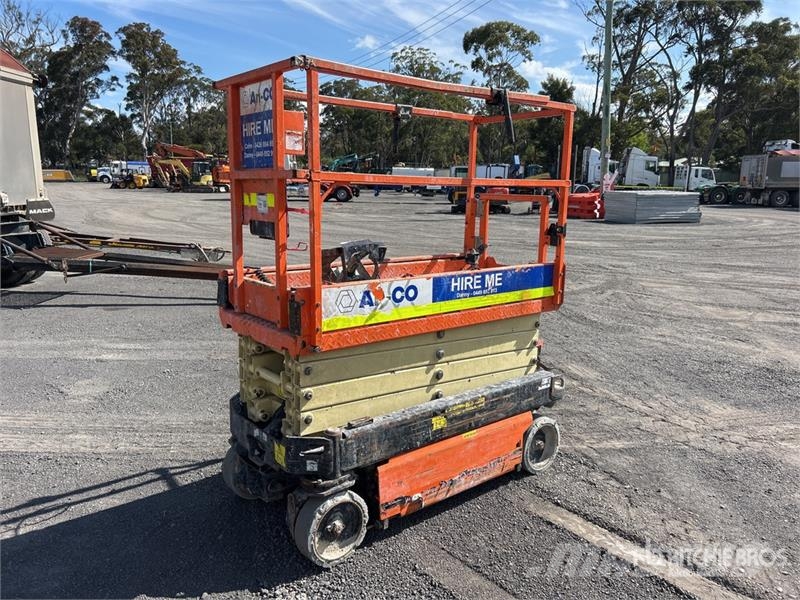 JLG R1932 Electric Scissor Lift رافعات مقصية الشكل