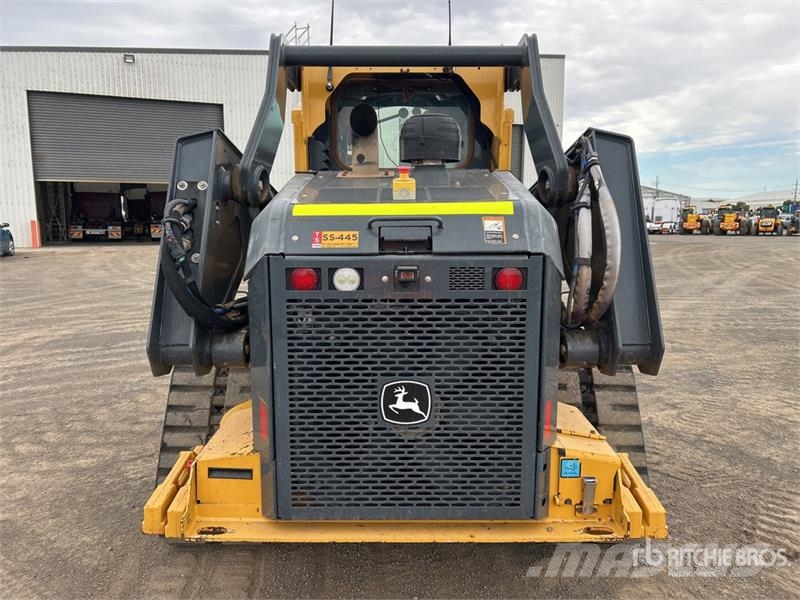 John Deere 331G Minicarregadeiras