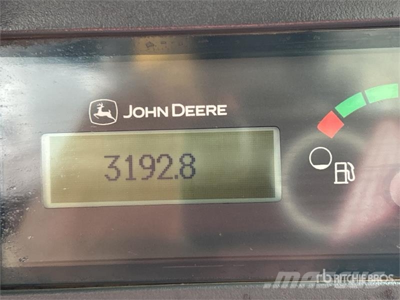 John Deere 331G Minicarregadeiras
