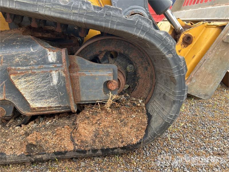 John Deere 333G Minicarregadeiras