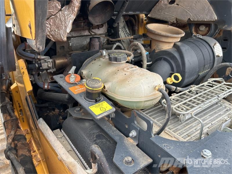 John Deere 333G Minicarregadeiras