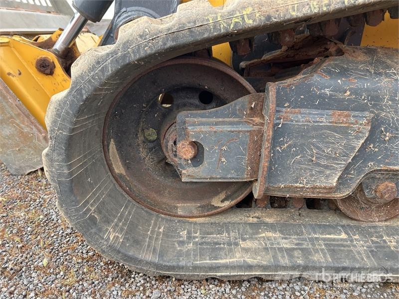John Deere 333G Minicarregadeiras