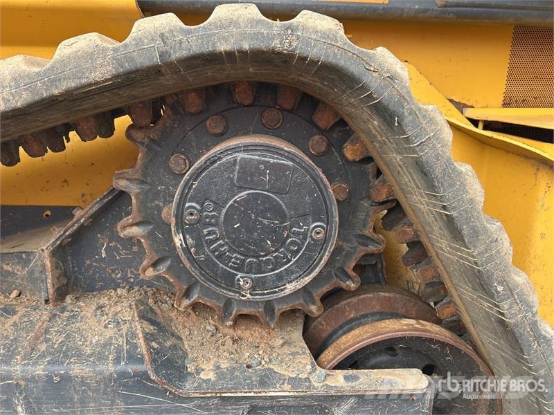 John Deere 333G Minicarregadeiras