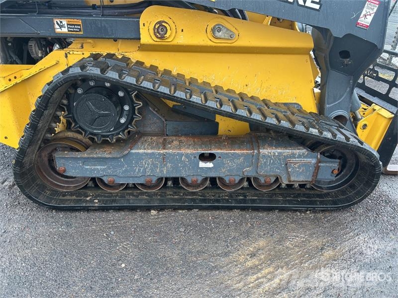 John Deere 333G Minicarregadeiras