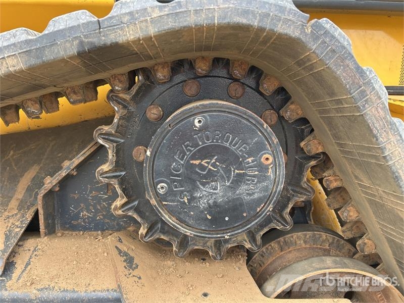 John Deere 333G Minicarregadeiras