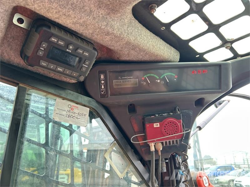 John Deere 333G Minicarregadeiras