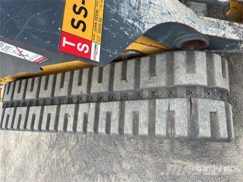 John Deere 333G Minicarregadeiras