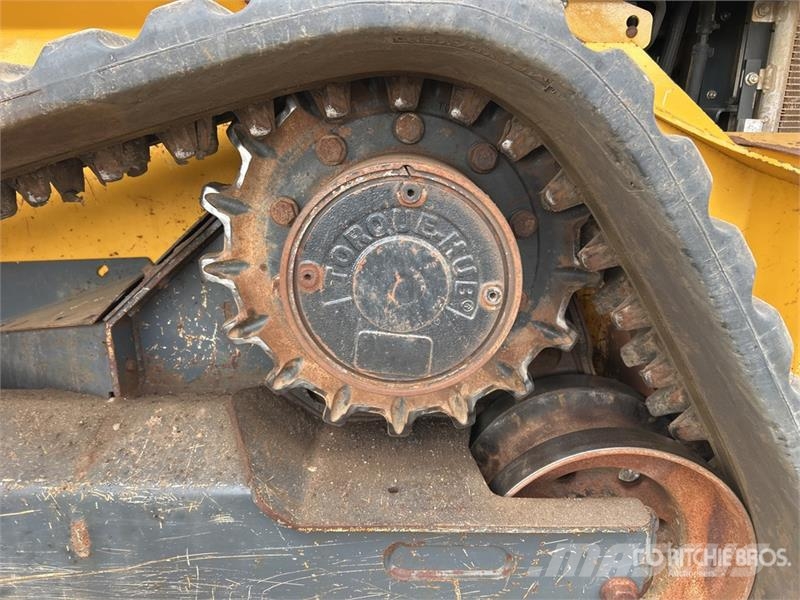 John Deere 333G Minicarregadeiras